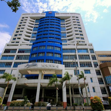 โรงแรมเมกะ มีรี ภายนอก รูปภาพ